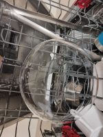 Shiny Dishwasher using nature™ dishwasher salt